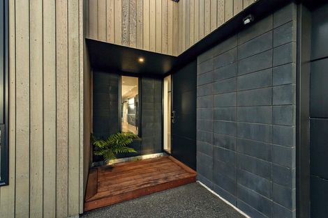 Photo of property in 31 Irvines Track, Halswell, Christchurch, 8025