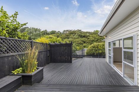 Photo of property in 2 Capstan Lane, Whitby, Porirua, 5024