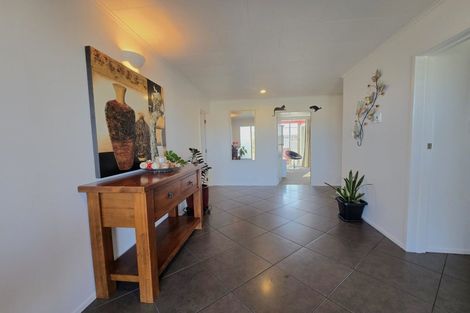 Photo of property in 135 Hall Street, Hokitika, 7810