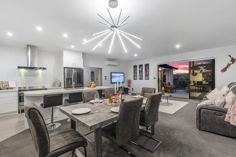 Photo of property in 65 Puhirake Crescent, Pyes Pa, Tauranga, 3112