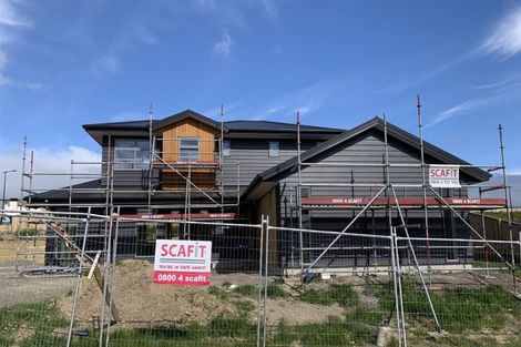 Photo of property in 4 Edenmore Terrace, Fitzherbert, Palmerston North, 4410