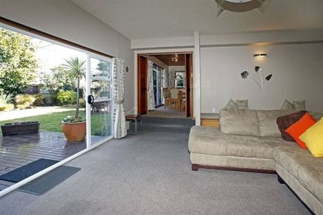 Photo of property in 6 Pasadena Place, Harewood, Christchurch, 8051