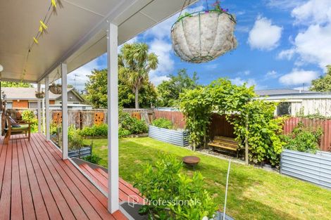 Photo of property in 2/25 Memphis Grove, Totara Park, Upper Hutt, 5018