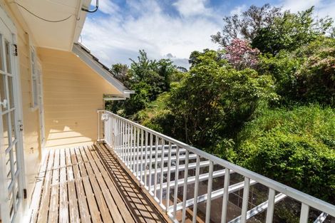 Photo of property in 13 David Crescent, Karori, Wellington, 6012