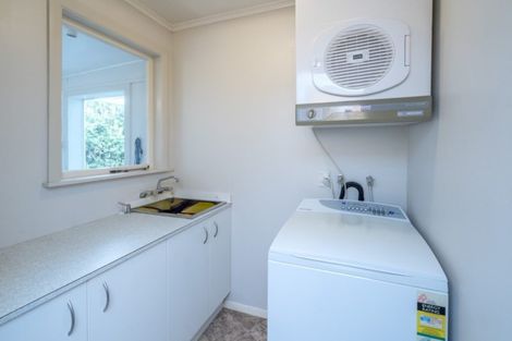Photo of property in 628/628a Queen Street East, Levin, 5510