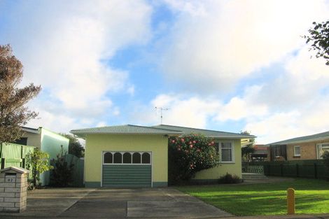 Photo of property in 82 Seddon Street, Takaro, Palmerston North, 4412