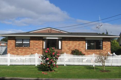Photo of property in 2/2 Tui Crescent, Maunu, Whangarei, 0110