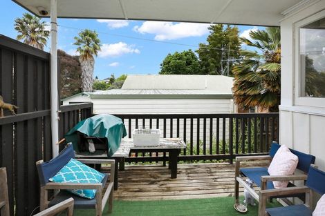 Photo of property in 62 Mount View Road, Melville, Hamilton, 3206