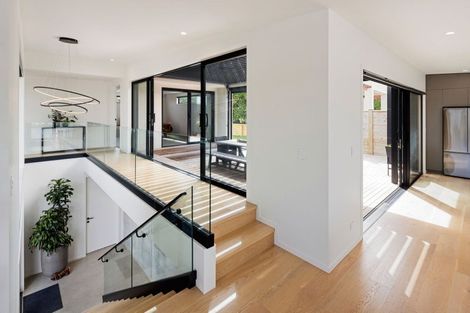 Photo of property in 117a Lake Crescent, Hamilton Lake, Hamilton, 3204