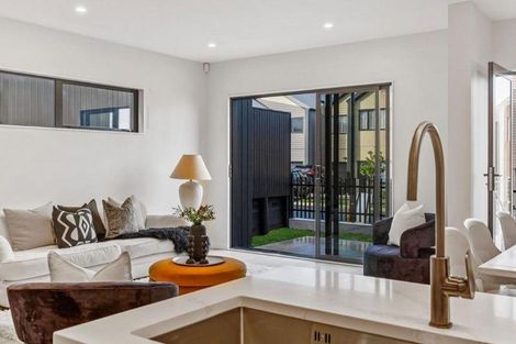 Photo of property in 69 Waterlily Street, Hobsonville, Auckland, 0616