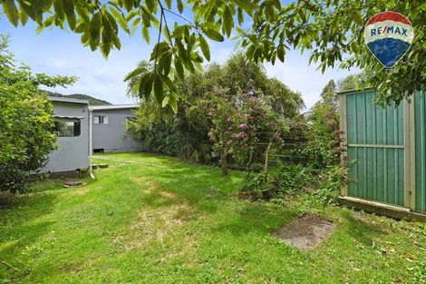 Photo of property in 2/71 Hikurangi Street, Trentham, Upper Hutt, 5018
