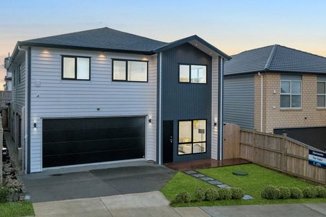 Photo of property in 48 Elevation Street, Flat Bush, Auckland, 2019