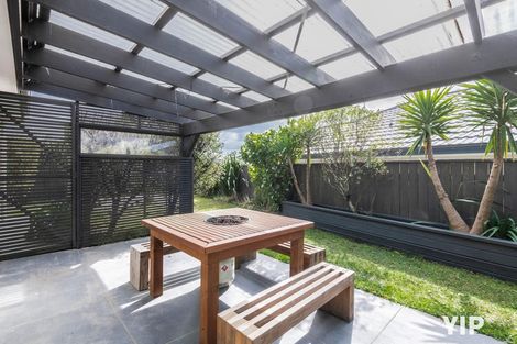 Photo of property in 235 Mark Avenue, Grenada Village, Wellington, 6037