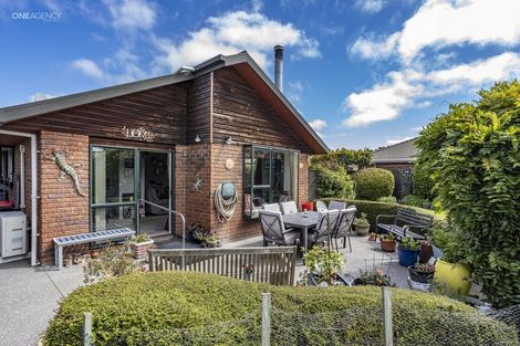 Photo of property in 16 Matthews Street, Kaiapoi, 7630