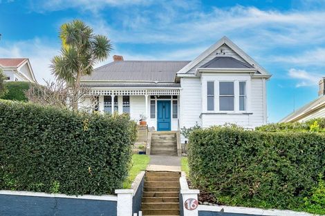 Photo of property in 16 Clifford Street, Dalmore, Dunedin, 9010