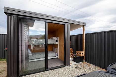 Photo of property in 6 Willoughby Place, Clyde, 9330