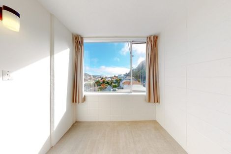 Photo of property in Beresford Apartments, 16/118 Russell Terrace, Berhampore, Wellington, 6023