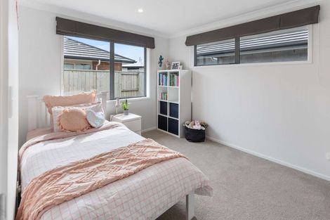 Photo of property in 20 Batty Street, Papamoa Beach, Papamoa, 3118