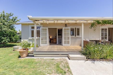 Photo of property in 10 Argyle Avenue, Takaro, Palmerston North, 4410