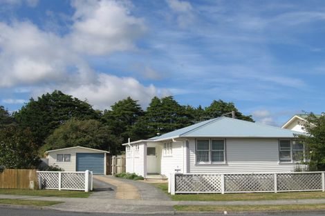 Photo of property in 8 Phar Lap Grove, Trentham, Upper Hutt, 5018
