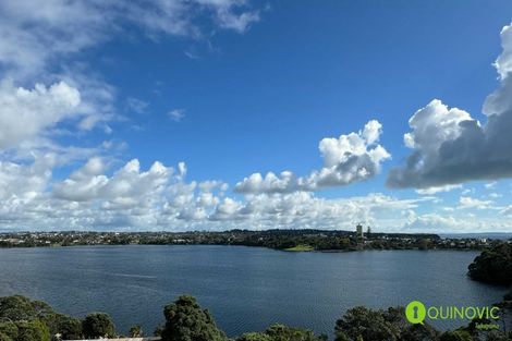 Photo of property in 2b/6 The Promenade, Takapuna, Auckland, 0622