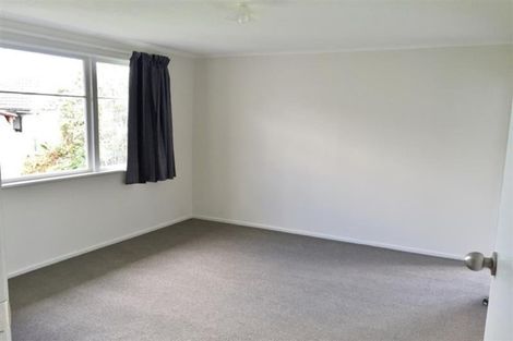 Photo of property in 72 Mckenzie Road, Mangere Bridge, Auckland, 2022