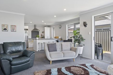 Photo of property in 70 Sentinel Avenue, Omokoroa, 3114