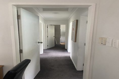 Photo of property in 8 Westra View, Tawa, Wellington, 5028