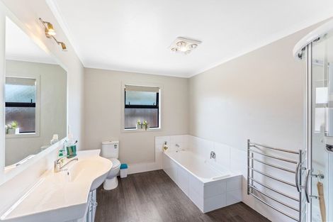 Photo of property in 5 Byron Street, Trentham, Upper Hutt, 5018