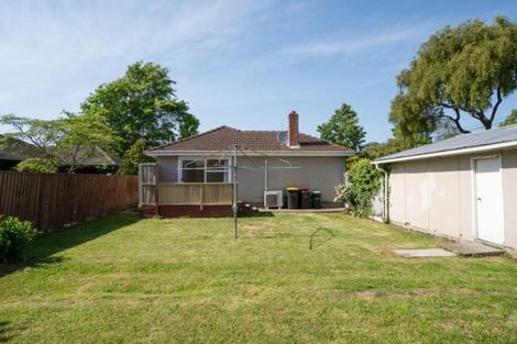 Photo of property in 86 Maidstone Road, Ilam, Christchurch, 8041