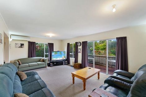 Photo of property in 21 Te Rauparaha Street, Otaki, 5512