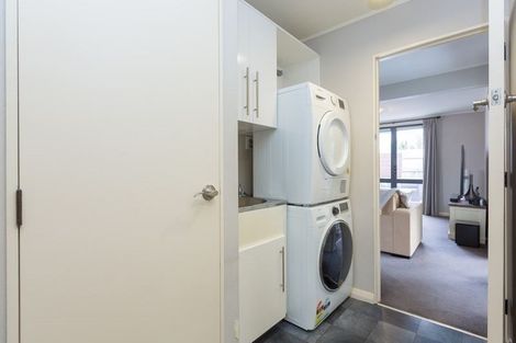 Photo of property in 51 Upjohn Street, Brooklands, New Plymouth, 4310