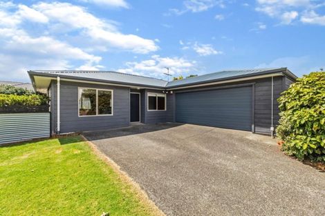 Photo of property in 7 Four Oaks Place, Pukekohe, 2120