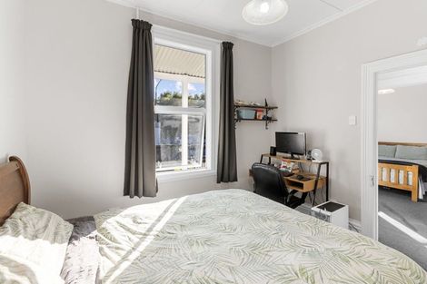 Photo of property in 9 King Edward Street, Kensington, Dunedin, 9012