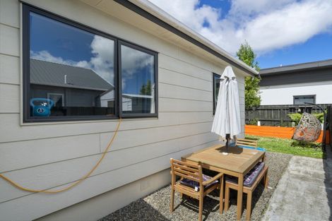 Photo of property in 5 Coromandel Court, Roslyn, Palmerston North, 4414