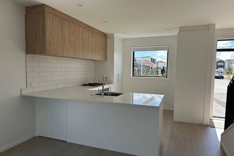 Photo of property in 136 Te Napi Drive, Takanini, Auckland, 2112