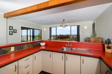Photo of property in 246 Don Buck Road, Massey, Auckland, 0614