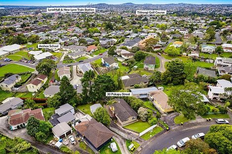 Photo of property in 30 Pokapu Street, Titirangi, Auckland, 0600