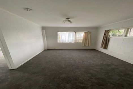 Photo of property in 52 Cramond Drive, Mangere East, Auckland, 2024