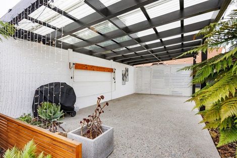 Photo of property in 91 Fitzroy Street, Terrace End, Palmerston North, 4410