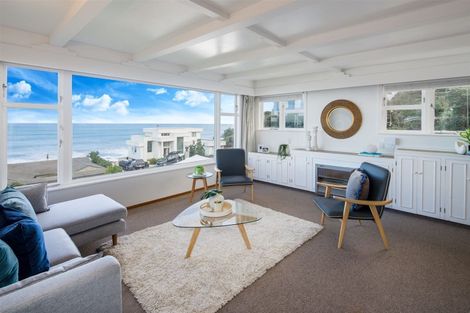 Photo of property in 55 High Street, Island Bay, Wellington, 6023