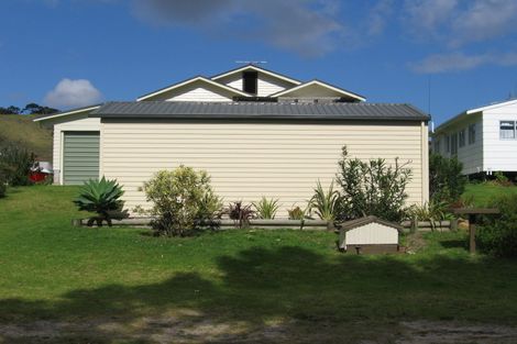 Photo of property in 233 Tangiora Avenue, Whangapoua, Coromandel, 3582