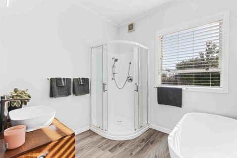 Photo of property in 19 Tuahu Place, Waitara, 4320