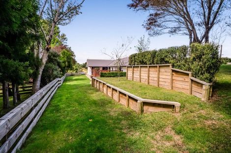 Photo of property in 90 Ridgewood Drive, Ridgewood, New Plymouth, 4371