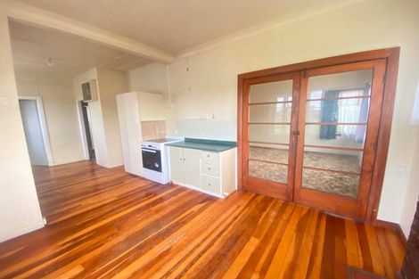 Photo of property in 561 Queen Street East, Levin, 5510