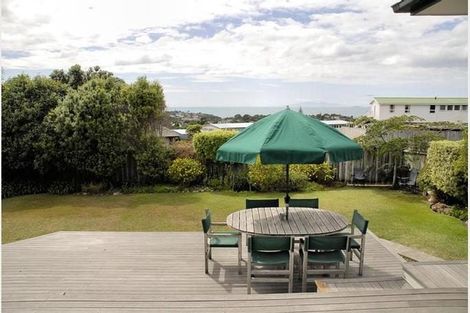 Photo of property in 391 East Coast Road, Mairangi Bay, Auckland, 0630