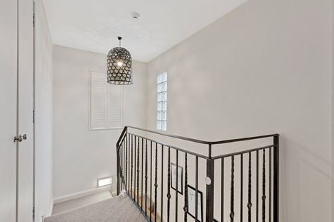 Photo of property in 9 Buxton Terrace, Saint Martins, Christchurch, 8022