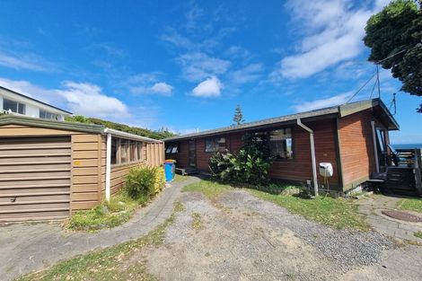Photo of property in 10 Mervyn Place, Plimmerton, Porirua, 5026