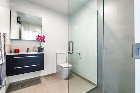 Photo of property in 11/27 New Brighton Road, Shirley, Christchurch, 8061