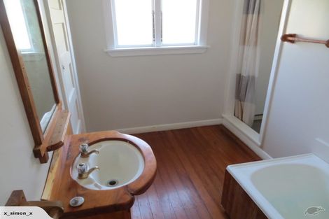 Photo of property in 140 Commercial Street, Takaka, 7110